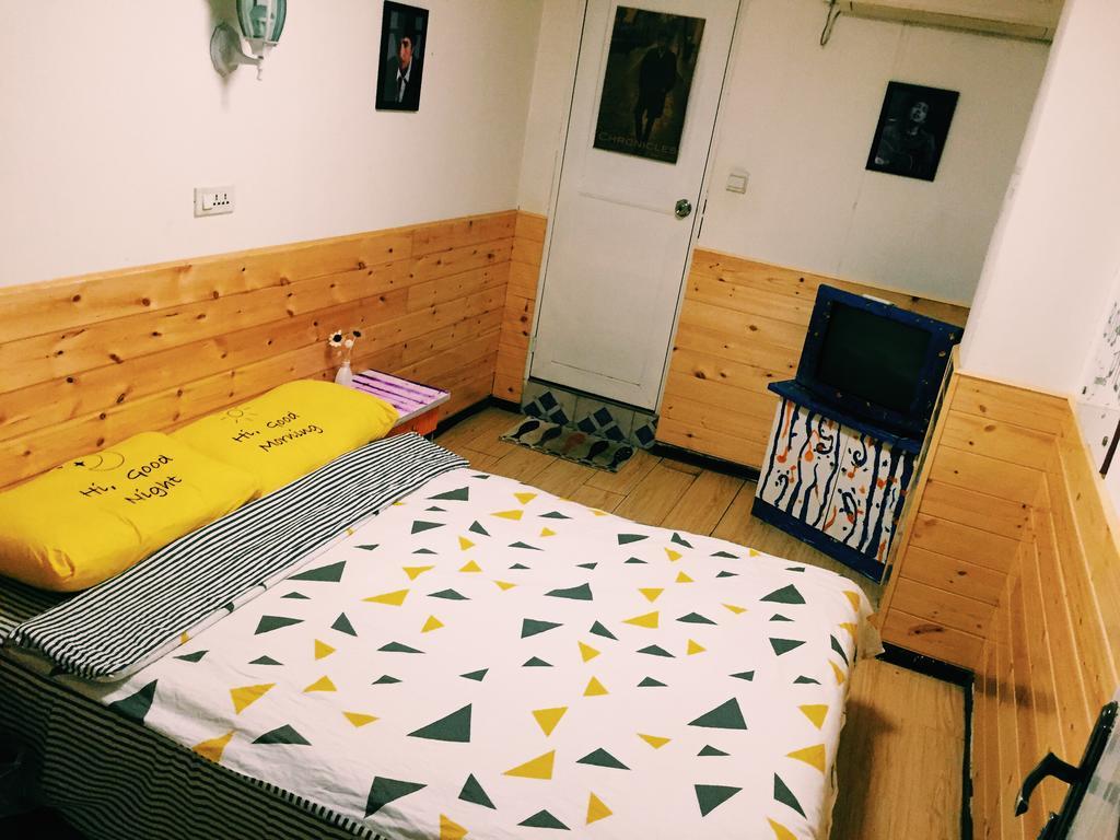 Djmt Universal Guest House Сиан Стая снимка