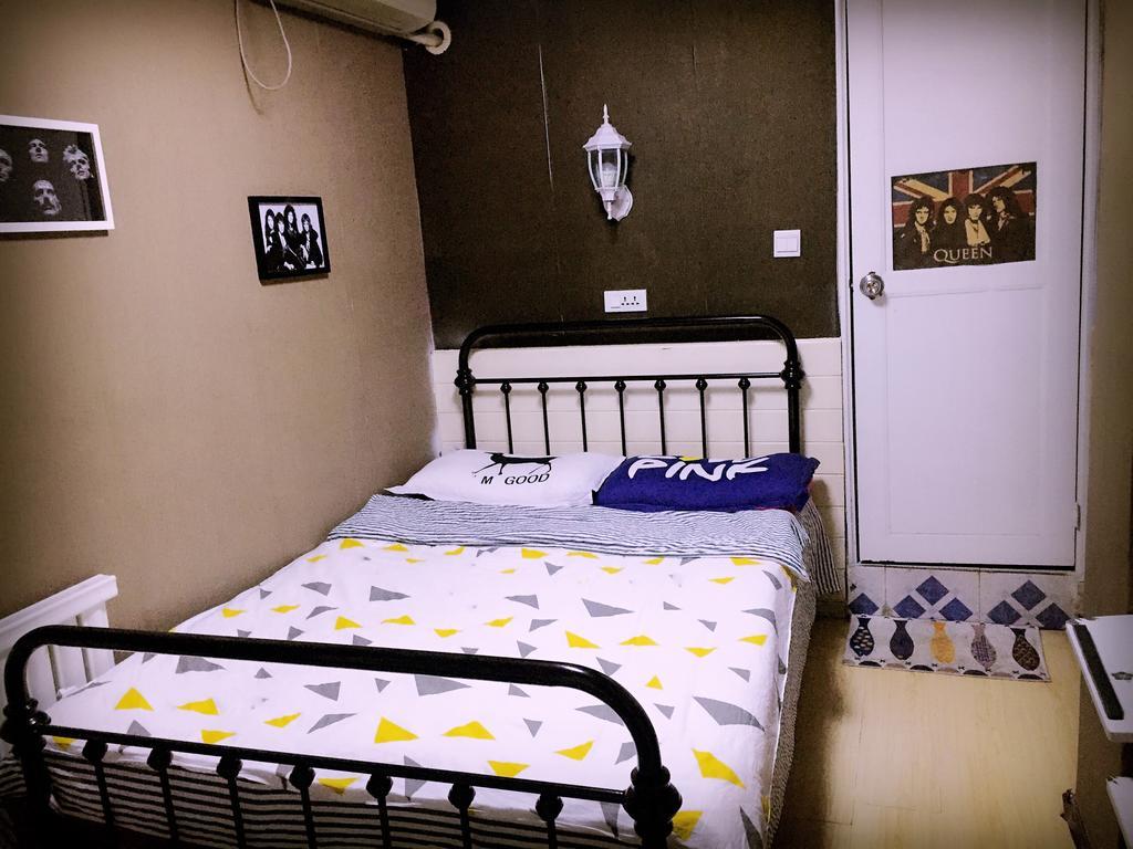 Djmt Universal Guest House Сиан Стая снимка