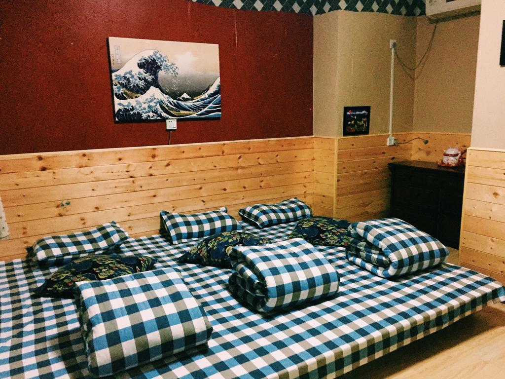 Djmt Universal Guest House Сиан Стая снимка